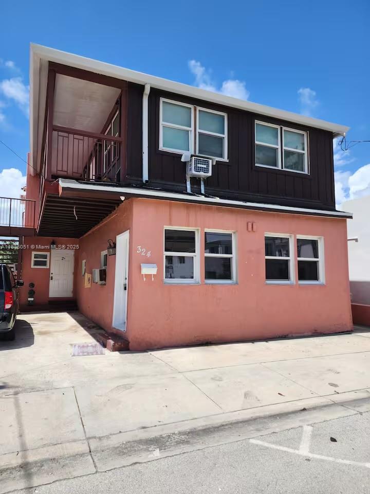 See details 1-4 / sq. ft. $ 2025-07-24 0 Photo