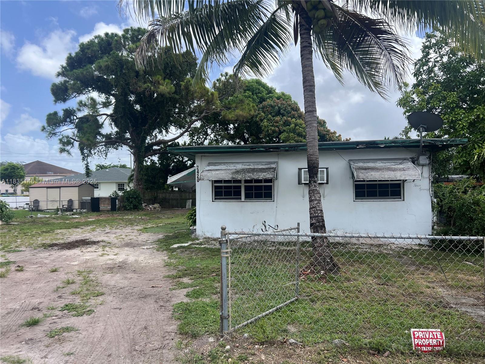 See details / 1100 sq. ft. $ 2025-07-07 0 Photo