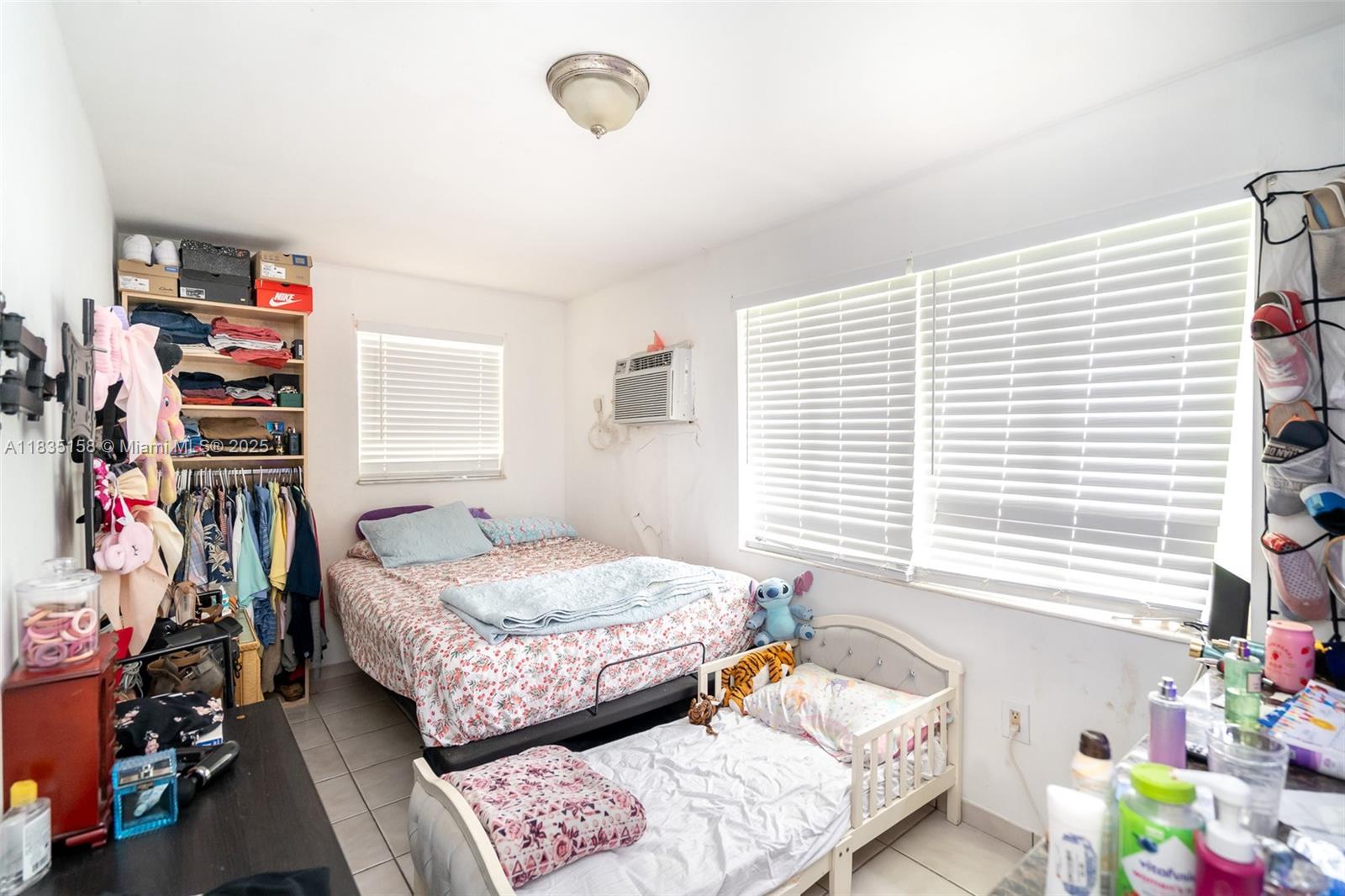 See details / 2220 sq. ft. $ 2025-07-07 0 Photo