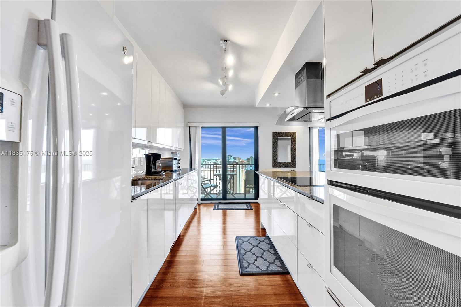 Photo of 1201 Ocean Dr  #1508N, Hollywood, Florida, 33019 - 