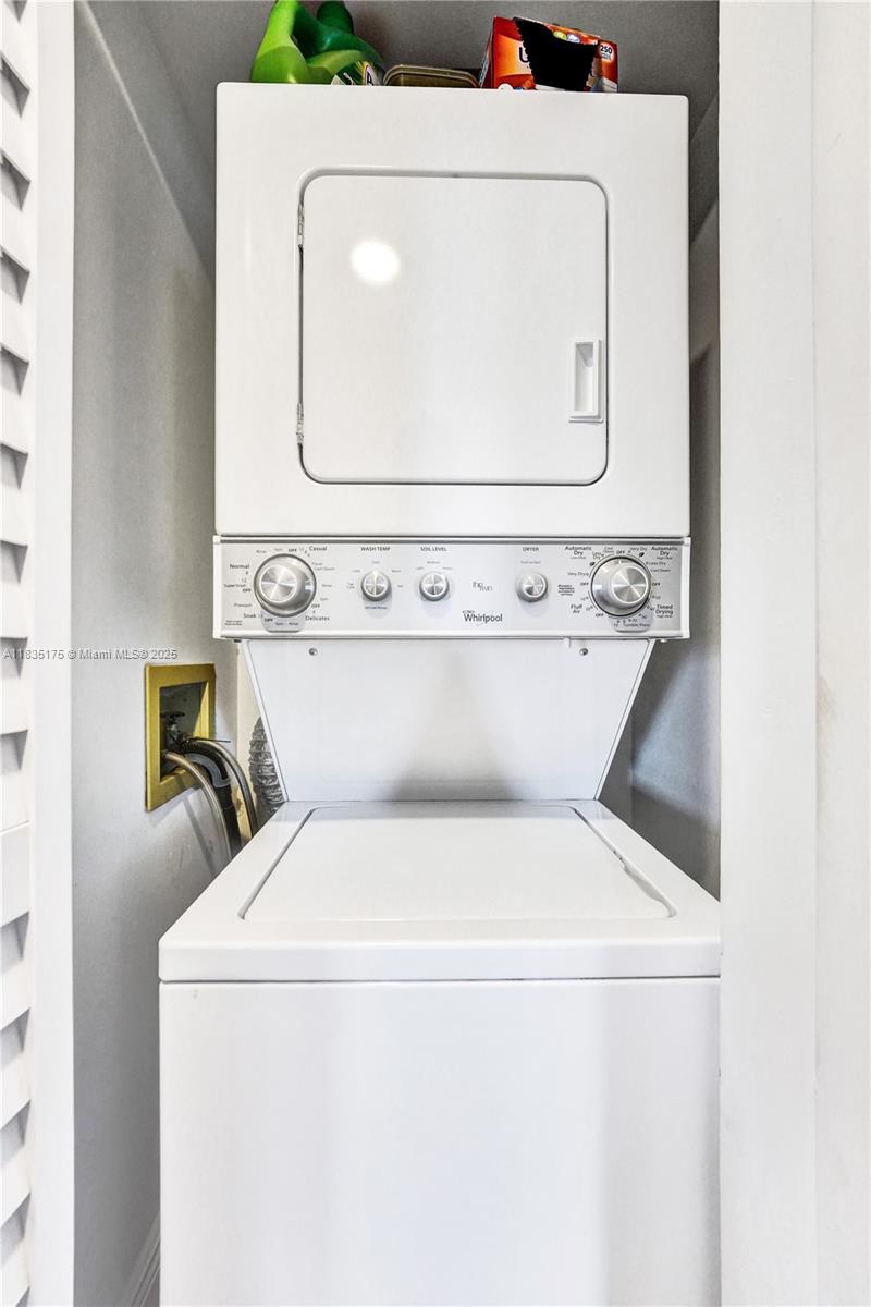 Photo of 1201 Ocean Dr  #1508N, Hollywood, Florida, 33019 - 