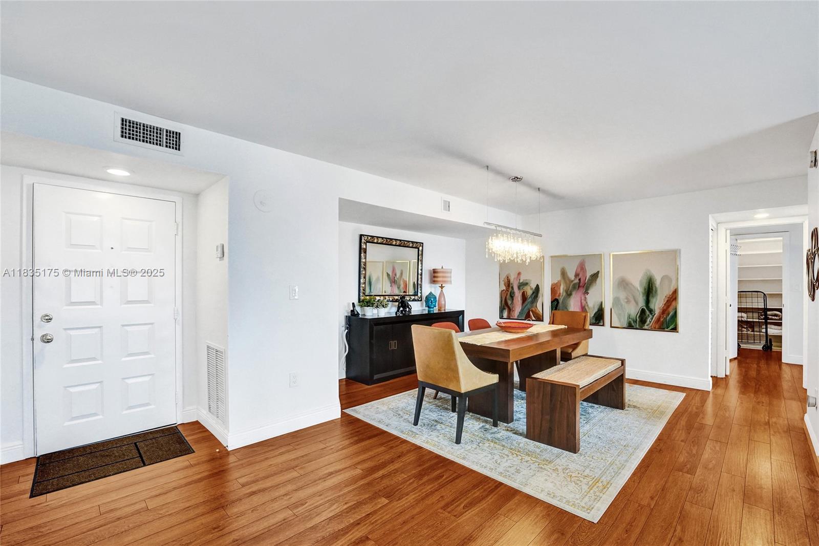 Photo of 1201 Ocean Dr  #1508N, Hollywood, Florida, 33019 - 