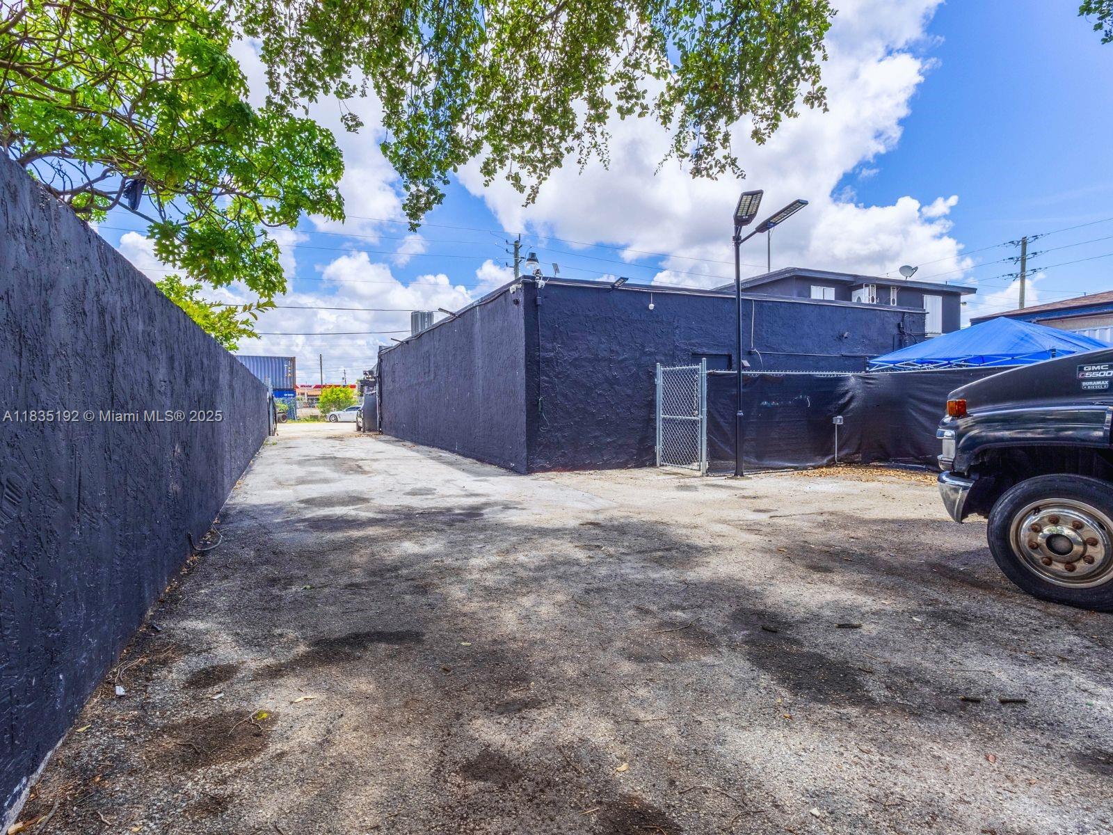 See details / sq. ft. $ 2025-07-07 0 Photo