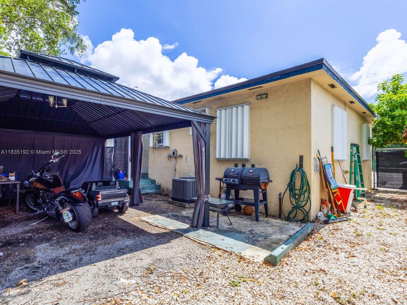 See details / sq. ft. $ 2025-07-07 0 Photo