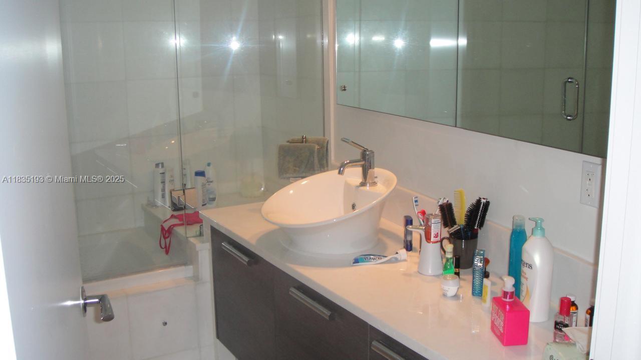 Photo of 2950 188th St  #222, Aventura, Florida, 33180 - 