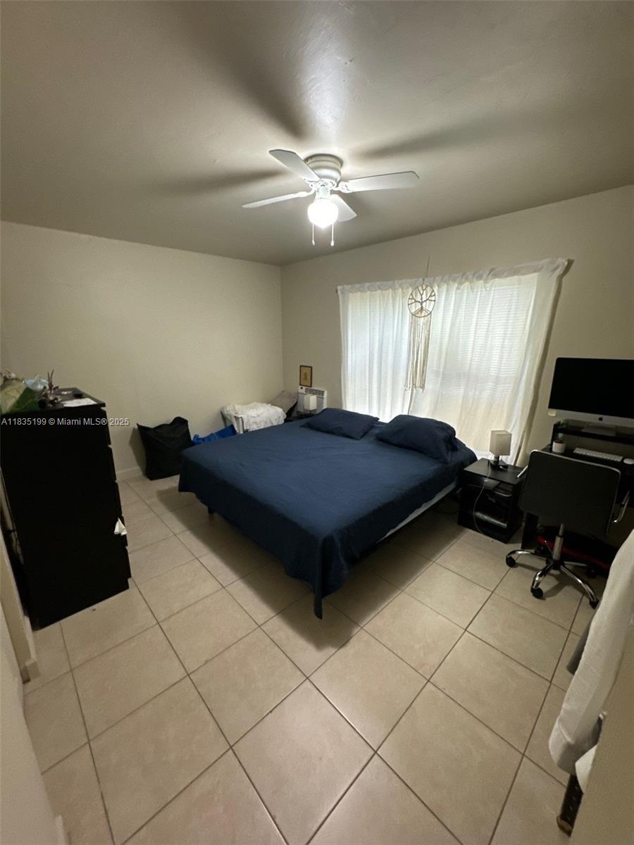 See details / 2700 sq. ft. $ 2025-07-28 0 Photo