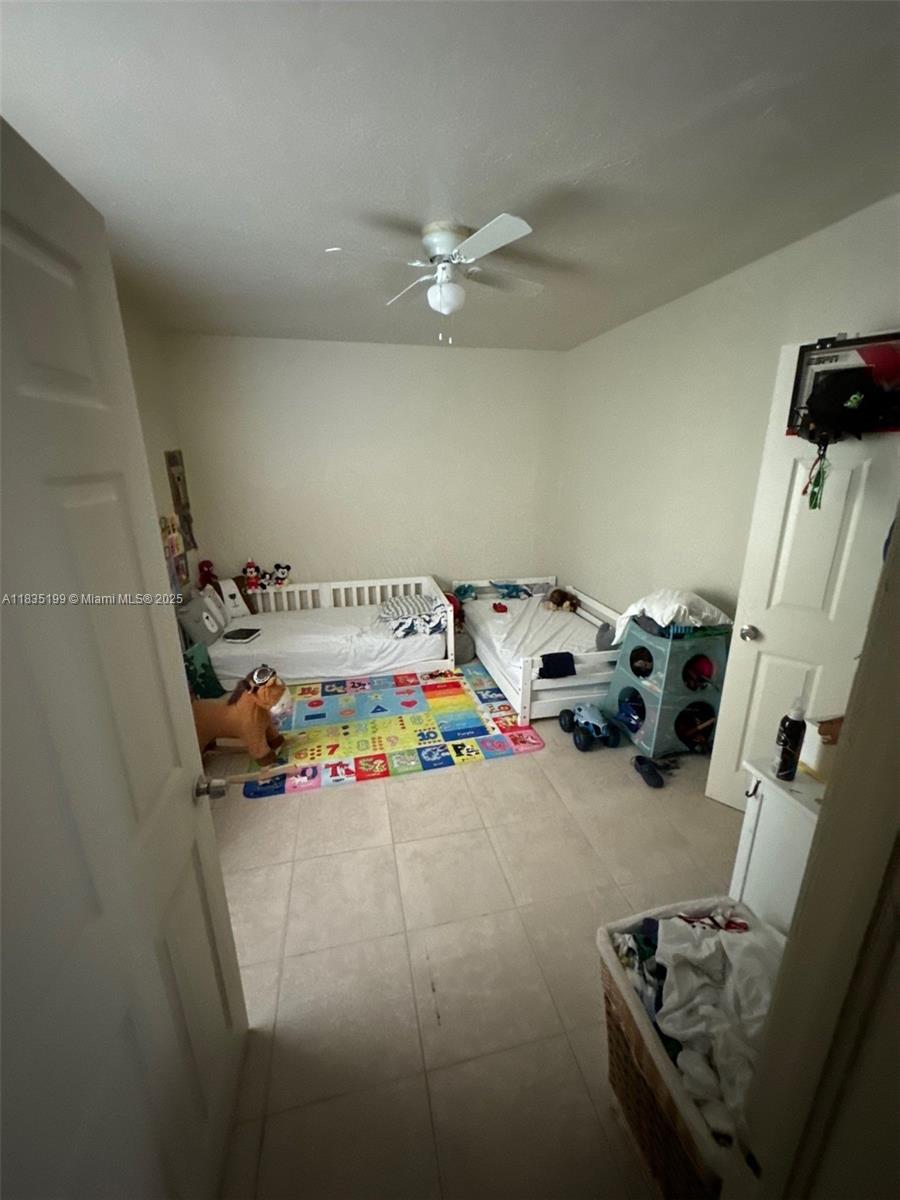 See details / 2700 sq. ft. $ 2025-07-28 0 Photo