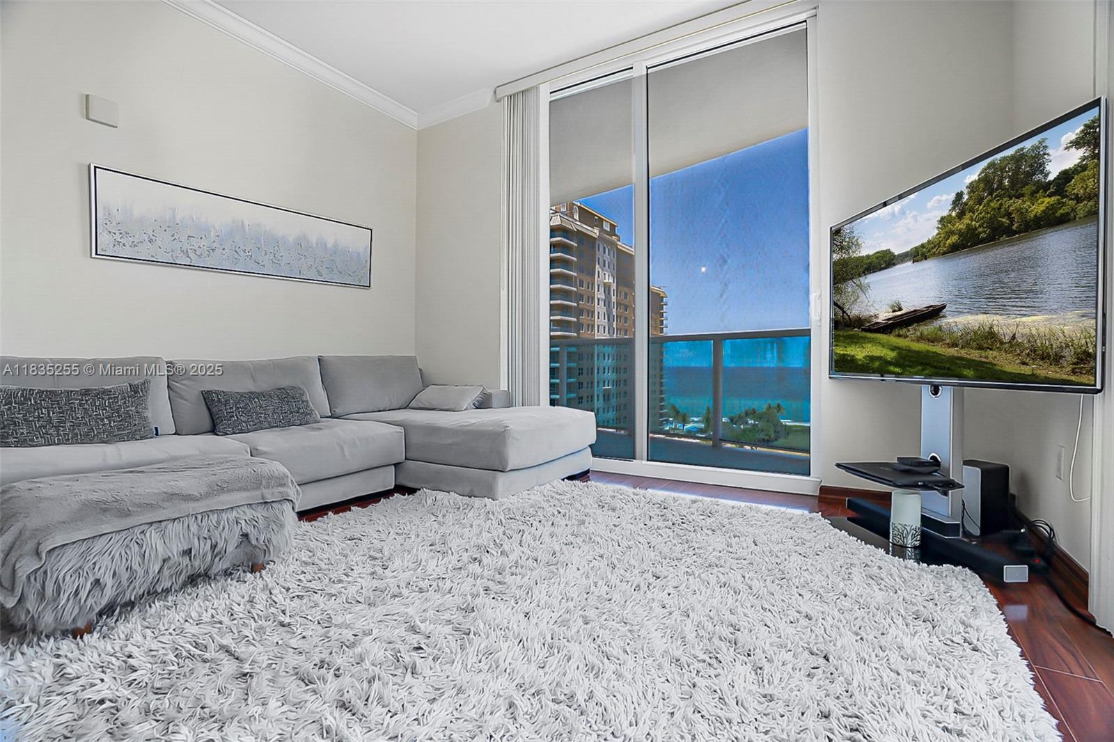 Photo of 1945 Ocean Dr  #901, Hallandale Beach, Florida, 33009 - 