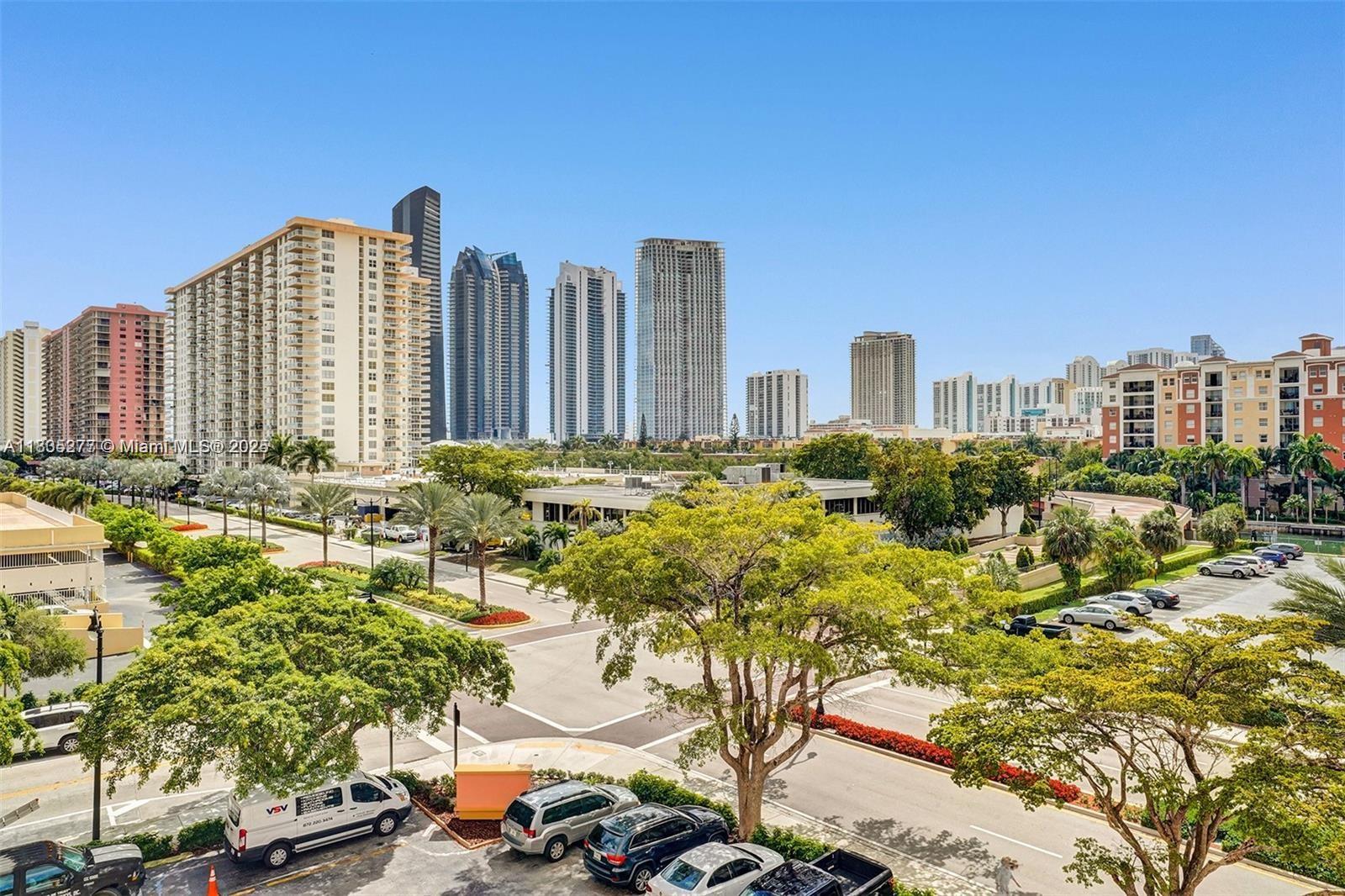 See details 415 1 / 2 943 sq. ft. $ 2025-07-28 0 Photo
