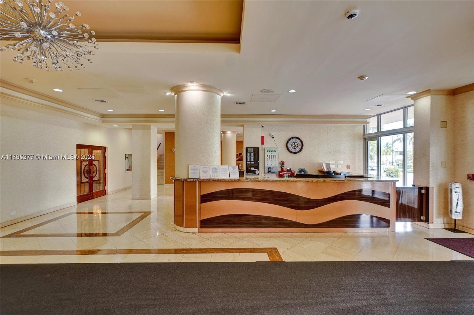 See details 415 1 / 2 943 sq. ft. $ 2025-07-28 0 Photo