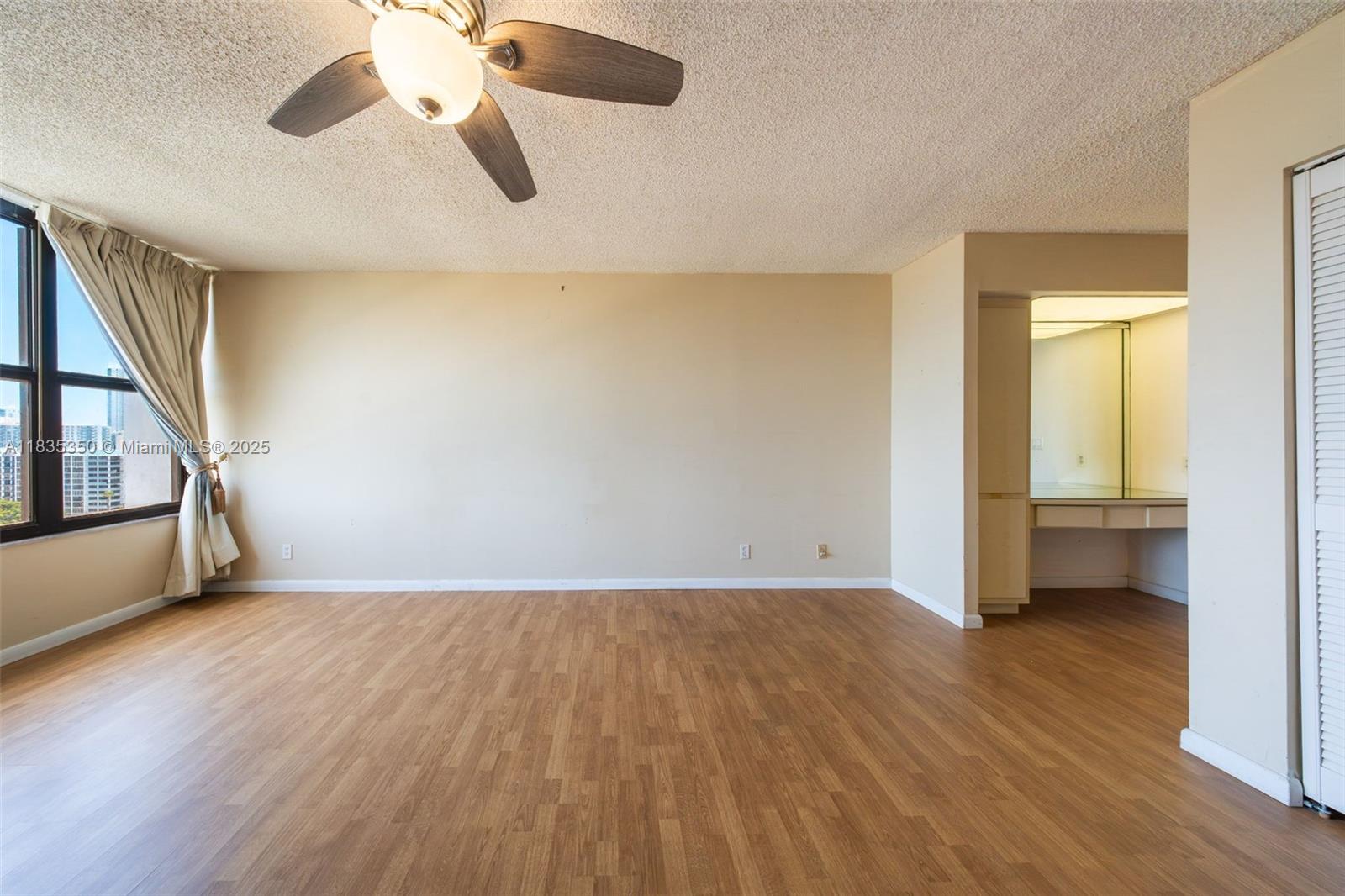 Photo of 2500 Parkview Dr  #1502, Hallandale Beach, Florida, 33009 - 