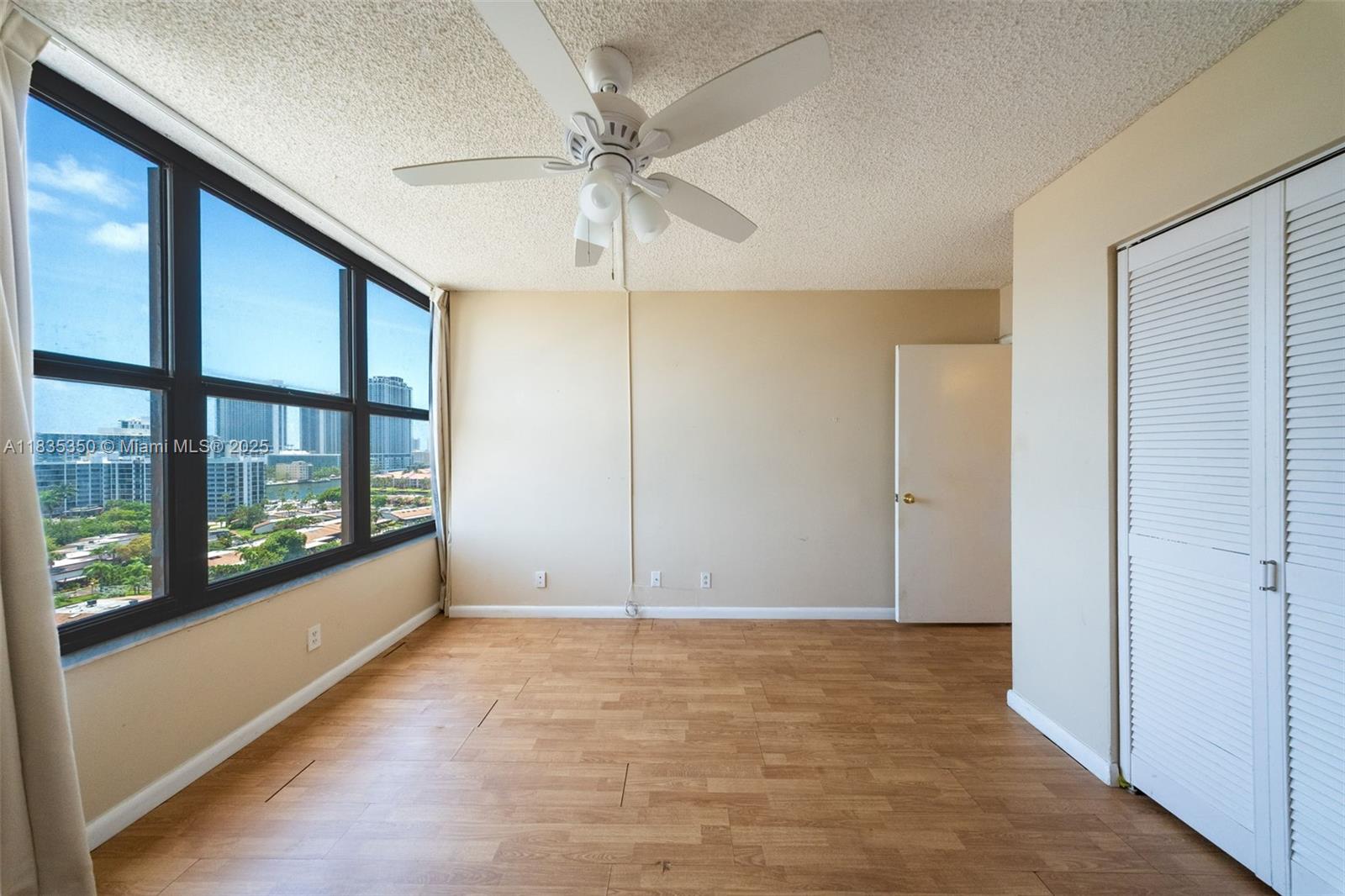 Photo of 2500 Parkview Dr  #1502, Hallandale Beach, Florida, 33009 - 