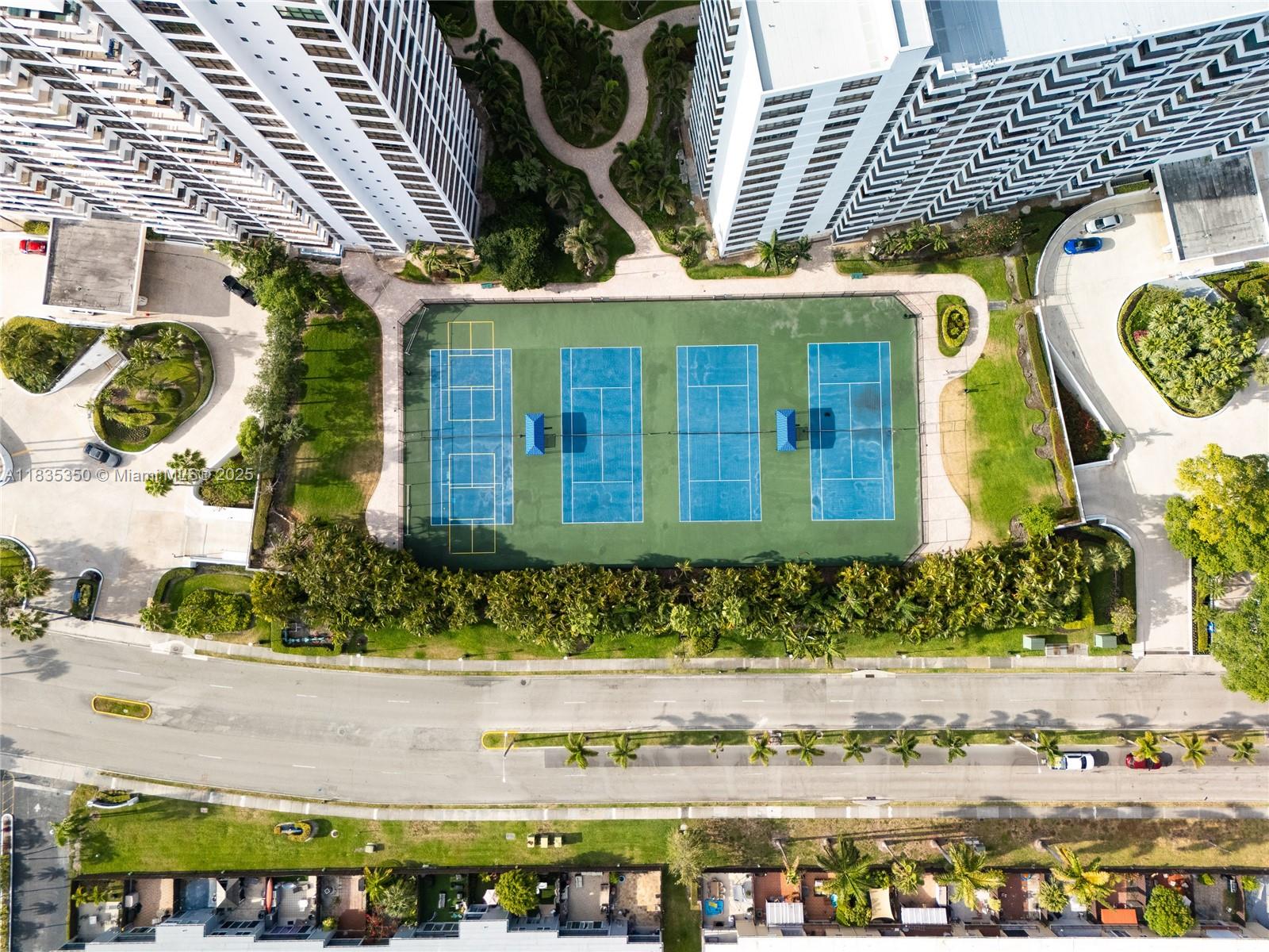 Photo of 2500 Parkview Dr  #1502, Hallandale Beach, Florida, 33009 - 