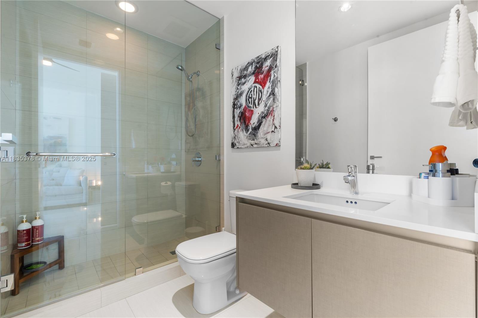 Photo of 3250 188th St  #LPH02, Aventura, Florida, 33180 - 