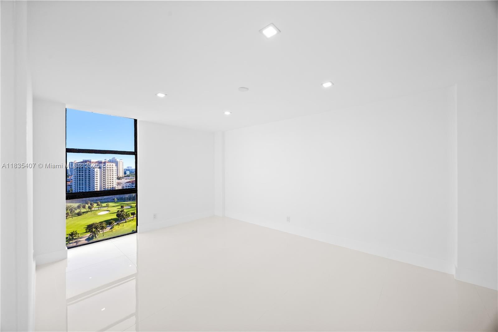 Photo of 20379 Country Club Dr  #1938, Aventura, Florida, 33180 - 