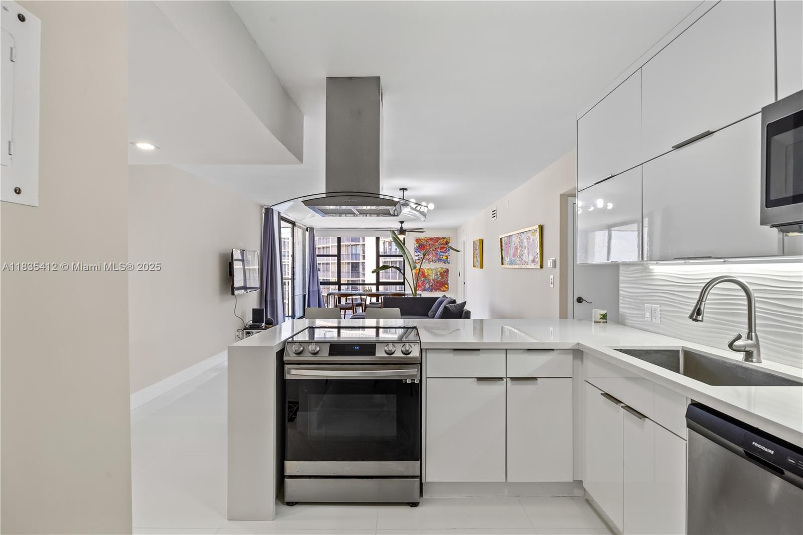 Photo of 20379 W Country Club Dr #2539, Aventura, Florida, 33180 -