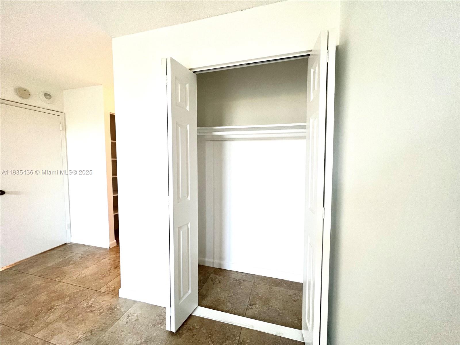 See details M01 2 / 2 1286 sq. ft. $ 2025-07-07 0 Photo