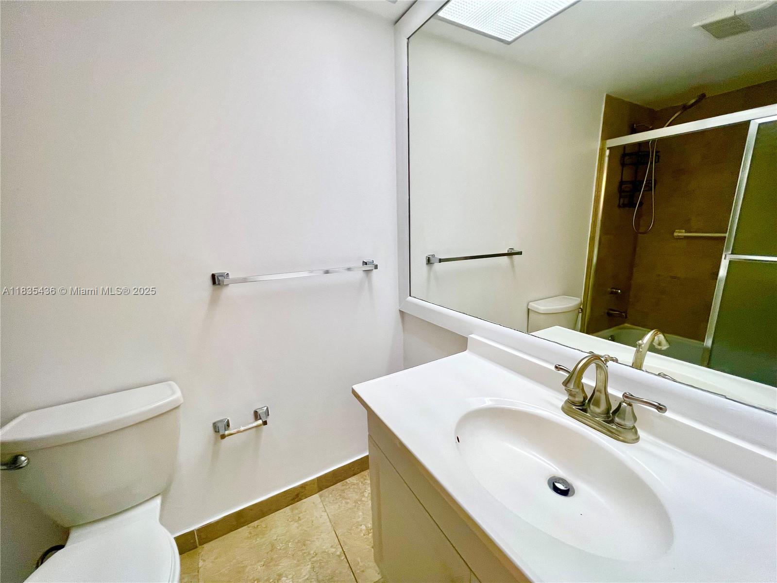 See details M01 2 / 2 1286 sq. ft. $ 2025-07-07 0 Photo