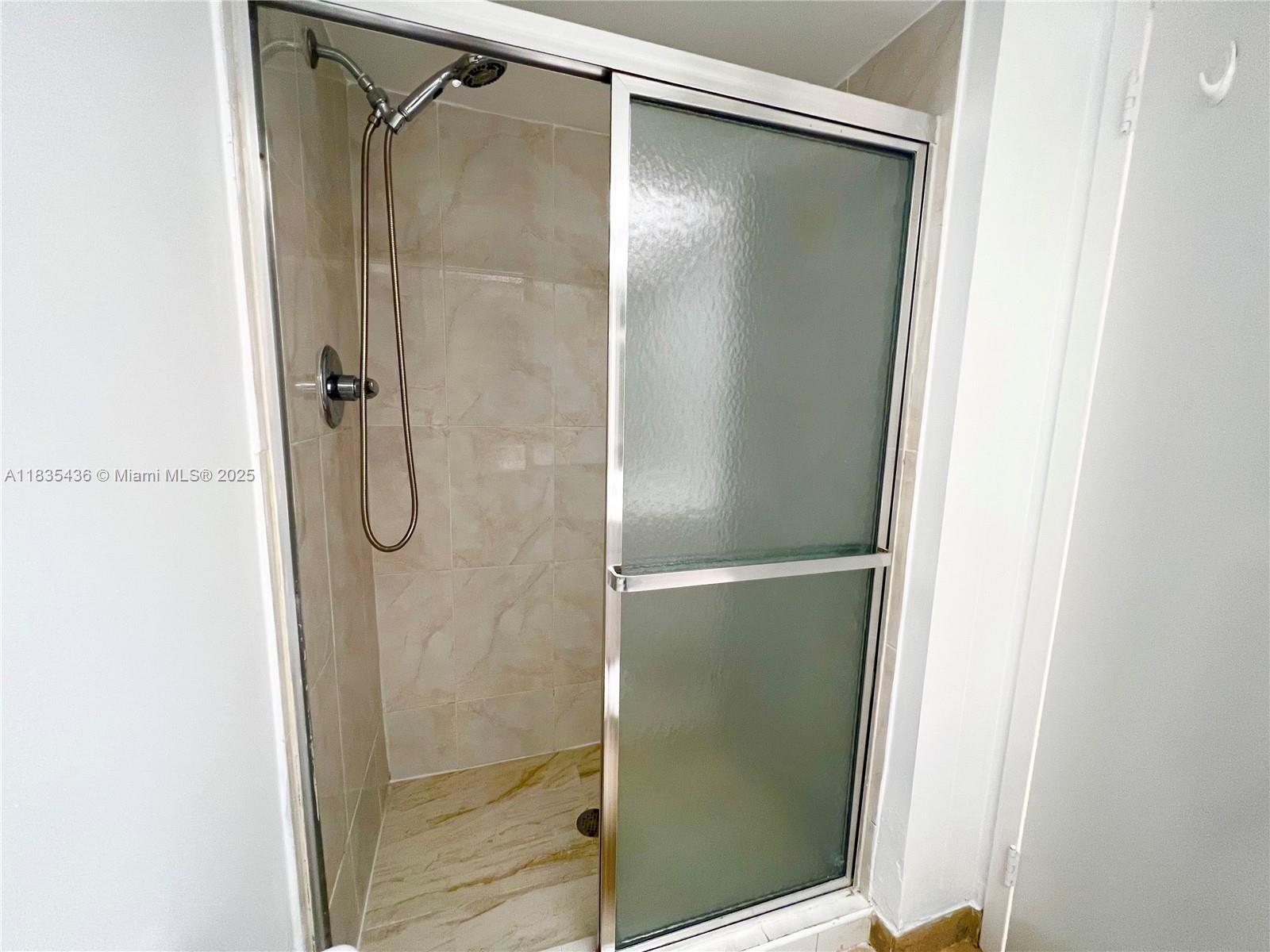 See details M01 2 / 2 1286 sq. ft. $ 2025-07-07 0 Photo