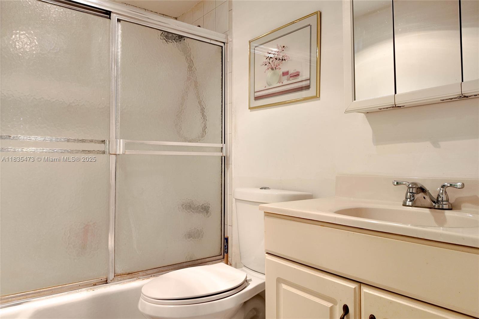 10D 1 / 2 870 sq. ft. $ 2025-07-07 0 Photo
