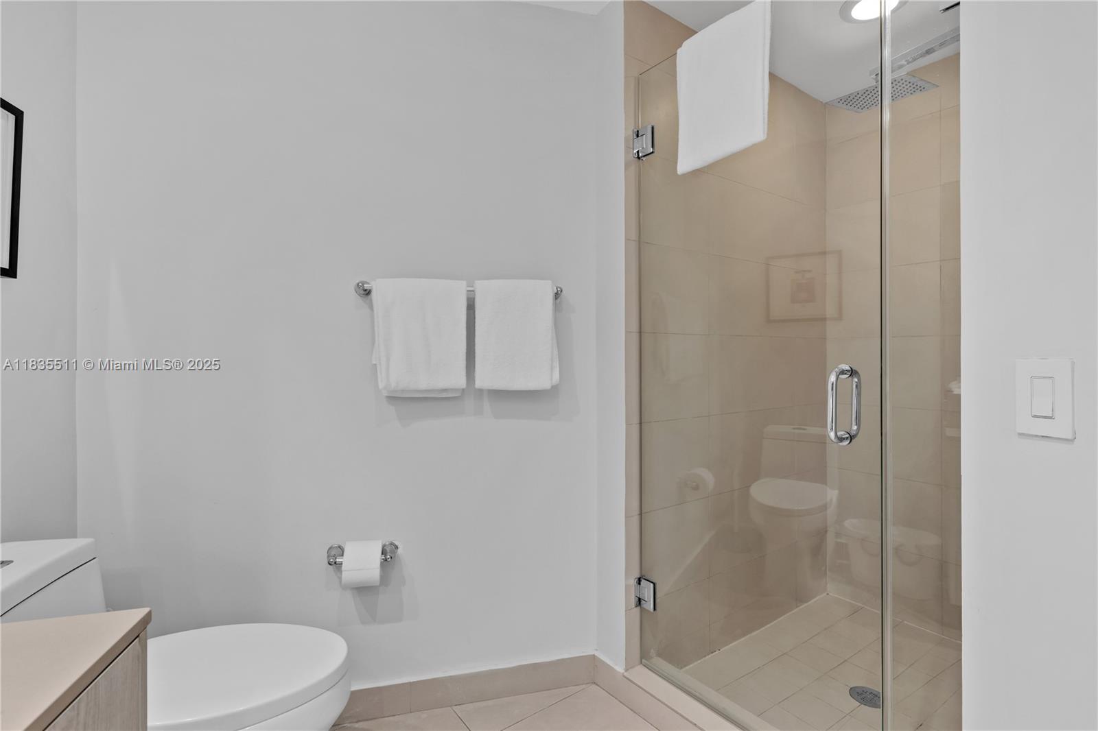 See details 2302 2 / 2 1145 sq. ft. $ 2025-07-07 0 Photo