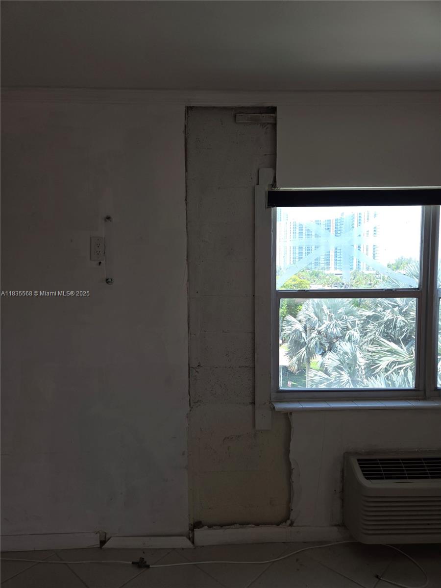 Photo of 400 Kings Point Dr  #401, Sunny Isles Beach, Florida, 33160 - 