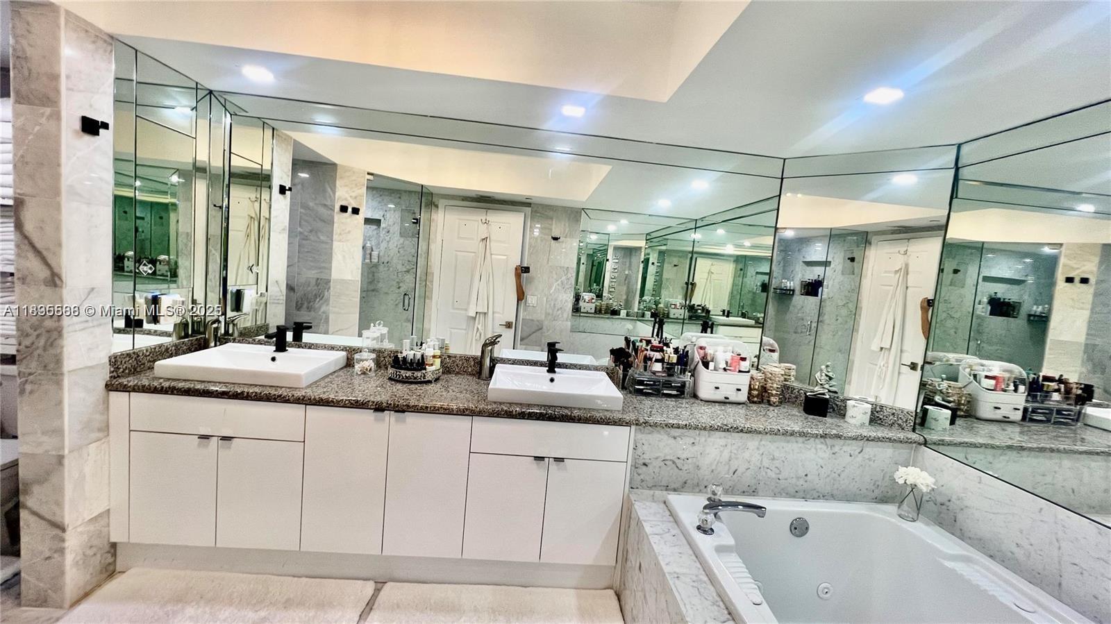 Photo of 16400 Collins Ave  #841, Sunny Isles Beach, Florida, 33160 - 