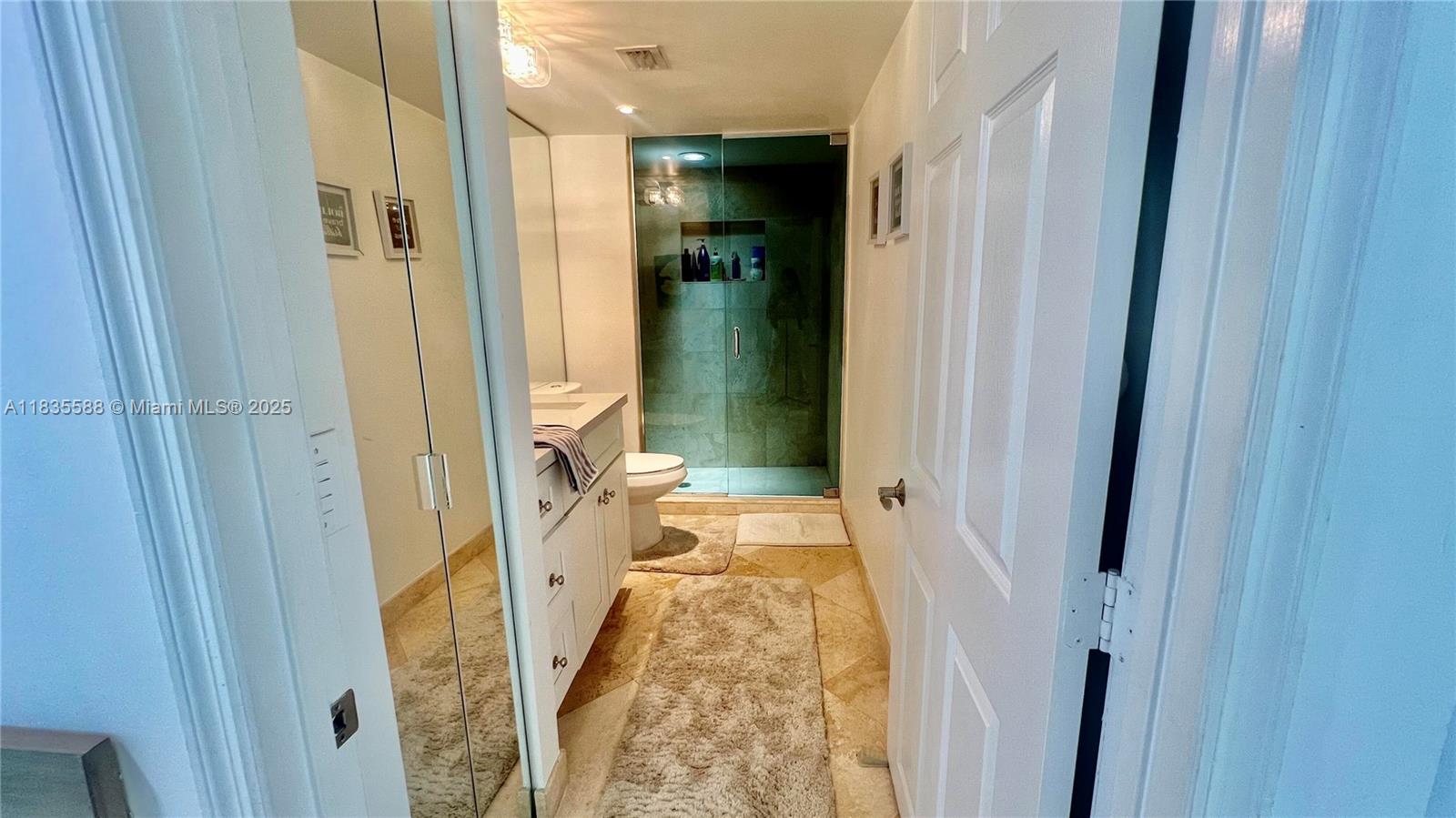 Photo of 16400 Collins Ave  #841, Sunny Isles Beach, Florida, 33160 - 2nd bathroom