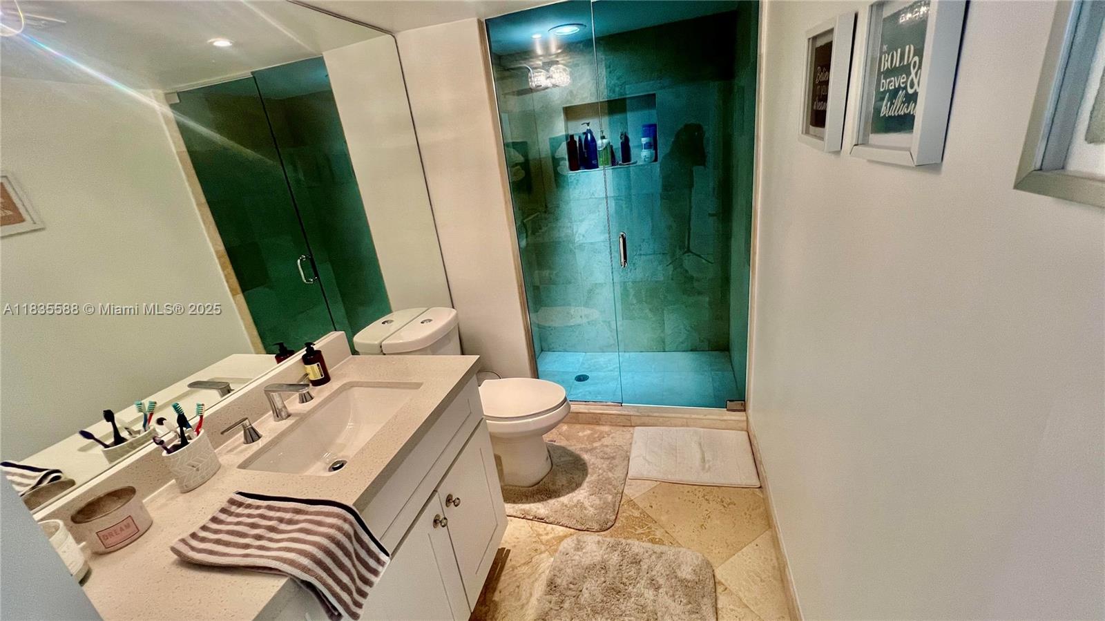 Photo of 16400 Collins Ave  #841, Sunny Isles Beach, Florida, 33160 - 2nd bathroom