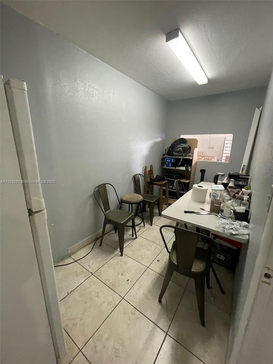 See details / sq. ft. $ 2025-07-07 0 Photo
