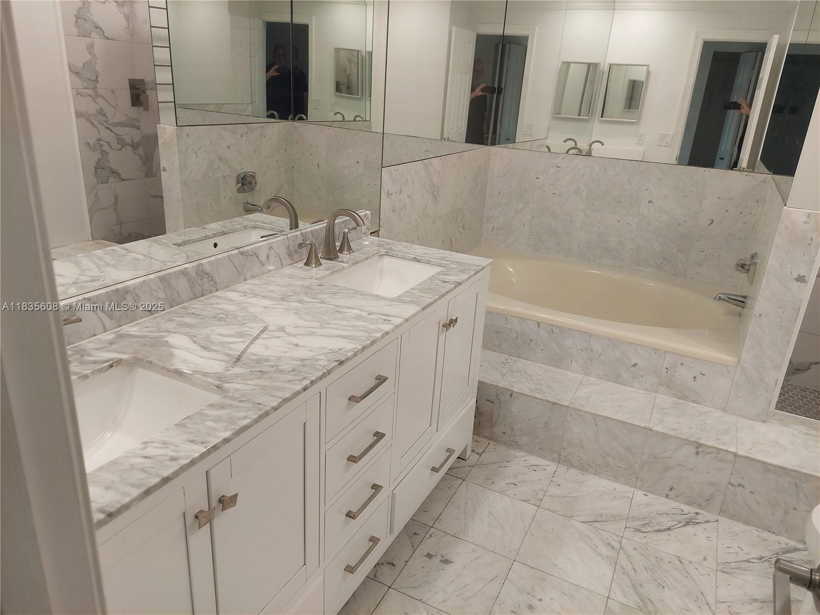 Photo of 255 Poinciana  (255), Sunny Isles Beach, Florida, 33160 - 
