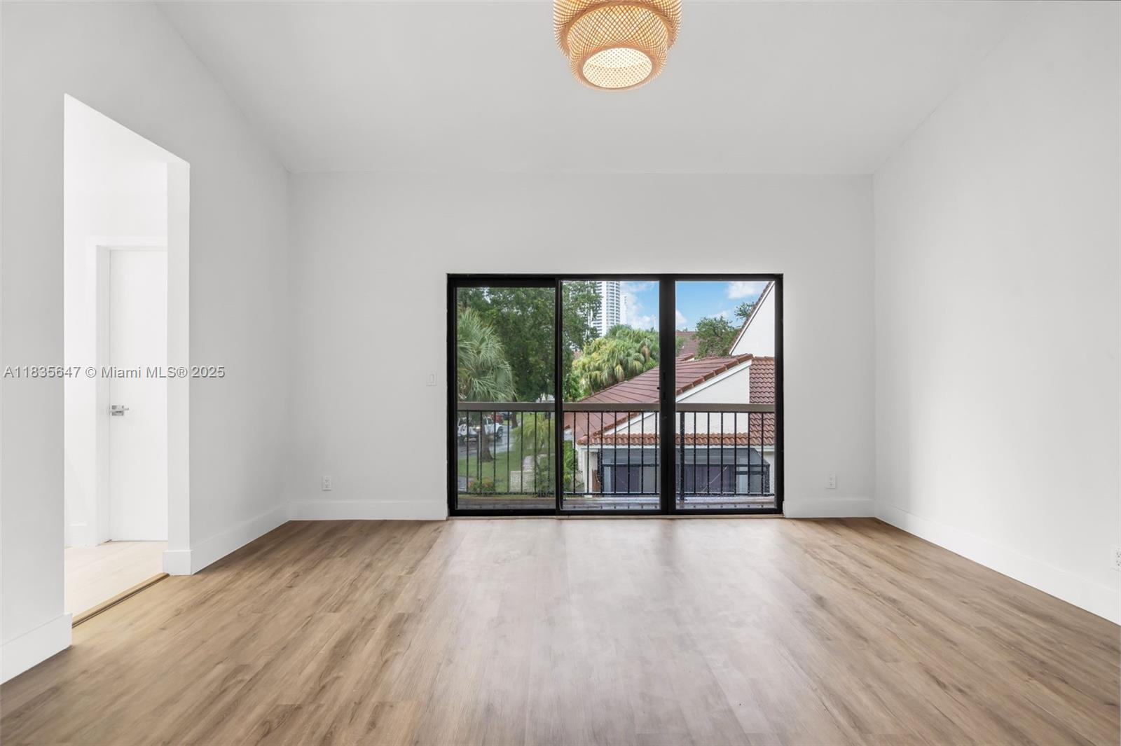 Photo of 21160 Mainsail Cir  (21160), Aventura, Florida, 33180 - 