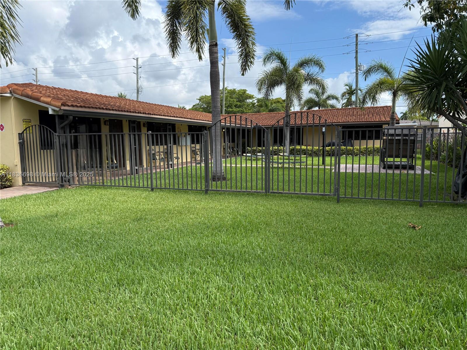 See details 1-5 / sq. ft. $ 2025-07-07 0 Photo