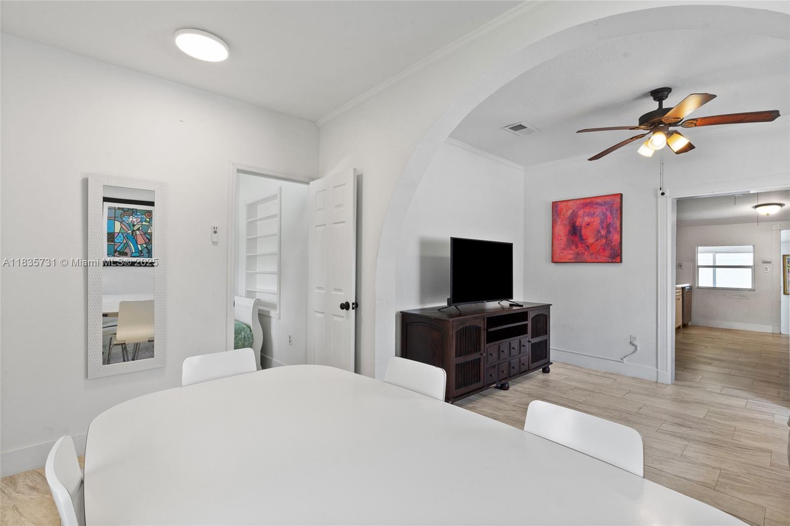 See details / 2174 sq. ft. $ 2025-07-07 0 Photo
