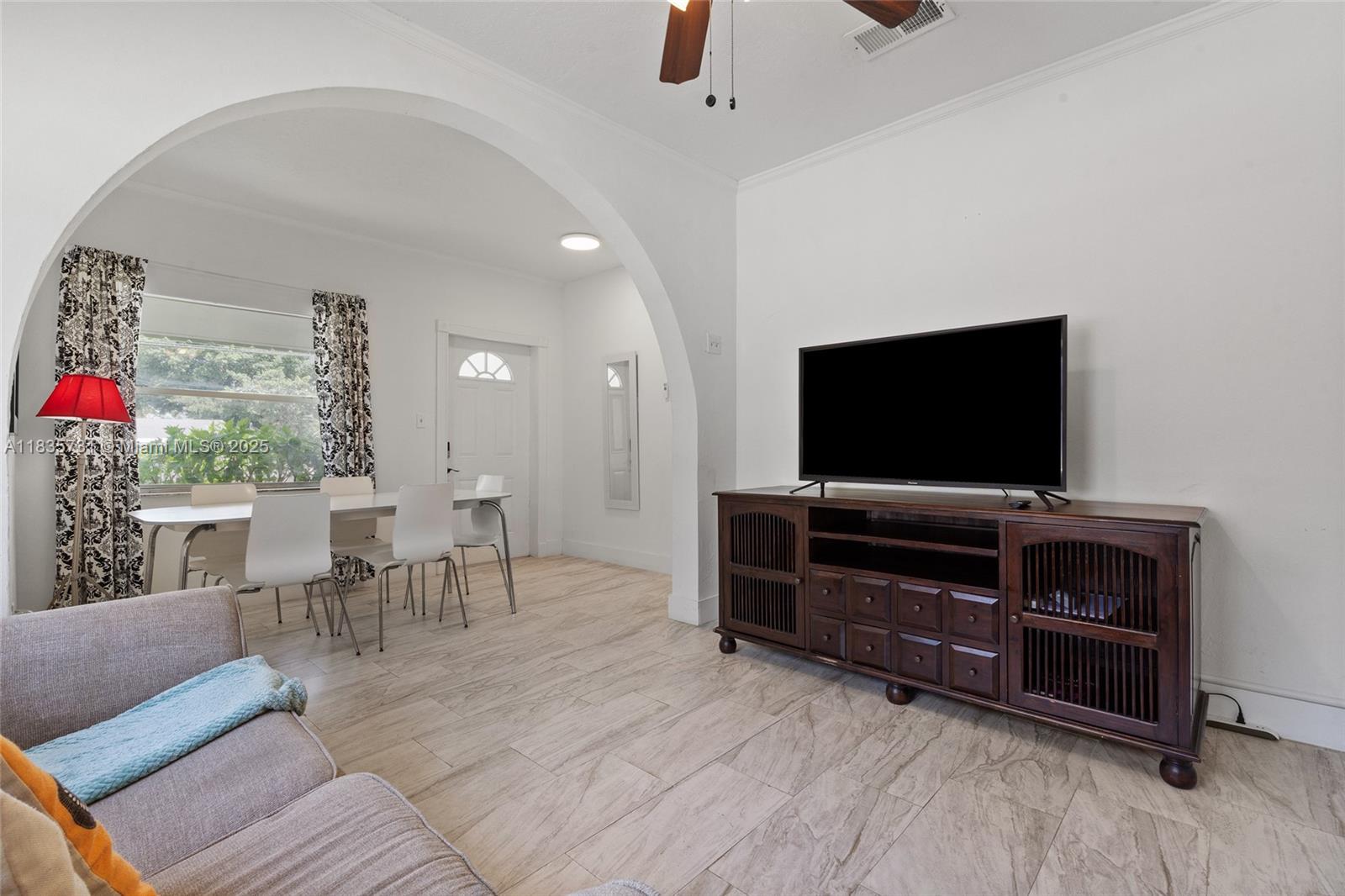 See details / 2174 sq. ft. $ 2025-07-07 0 Photo
