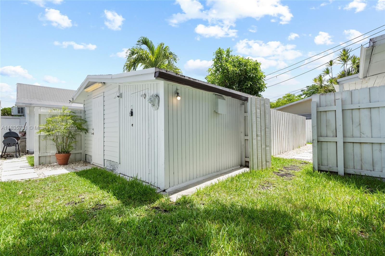 See details / 2174 sq. ft. $ 2025-07-07 0 Photo