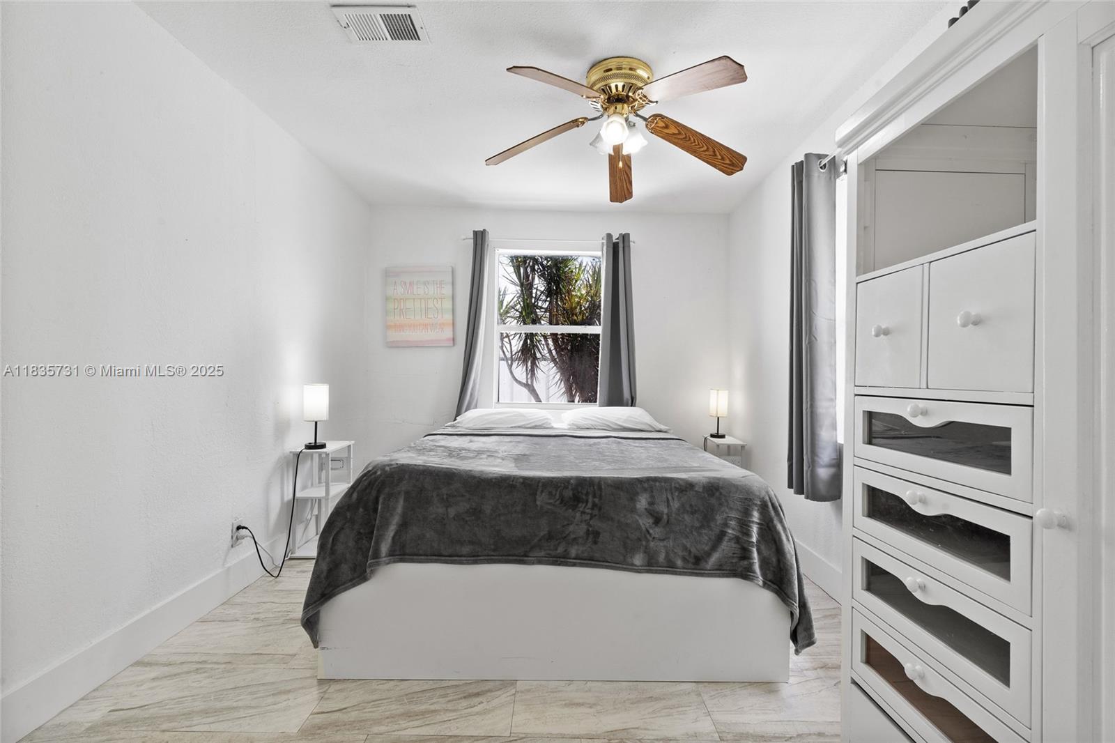 See details / 2174 sq. ft. $ 2025-07-07 0 Photo