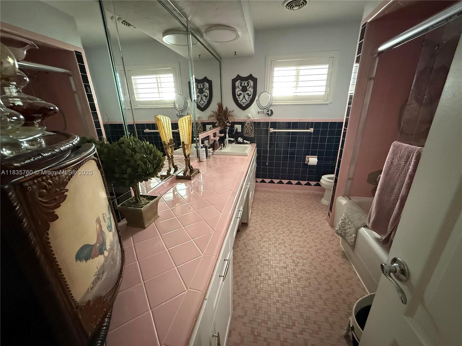 See details / sq. ft. $ 2025-07-07 0 Photo