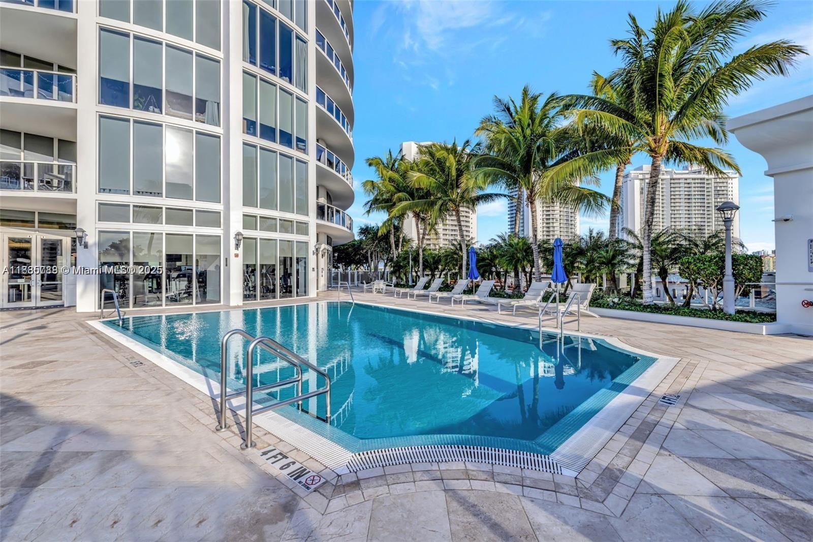 See details 701 3 / 3 2235 sq. ft. $ 2025-07-07 0 Photo
