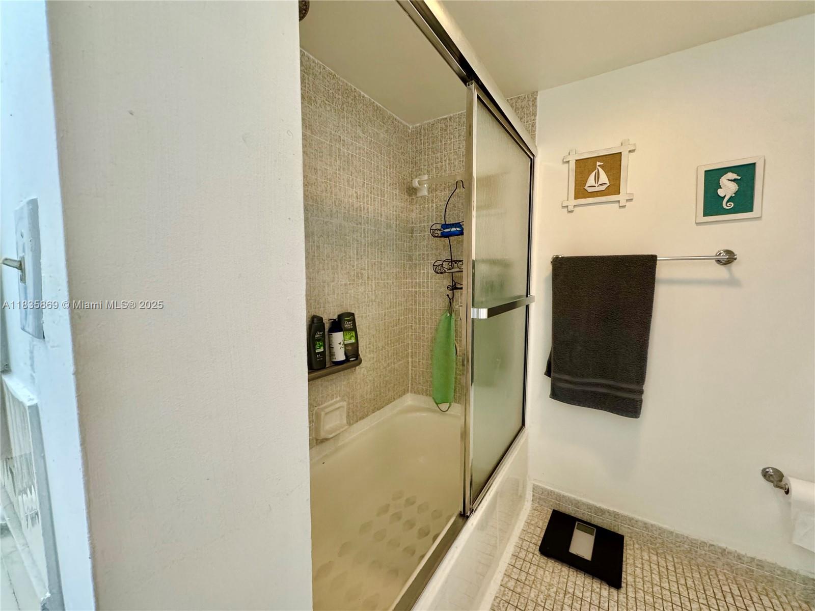 See details 1215 0 / 1 762 sq. ft. $ 2025-07-07 0 Photo