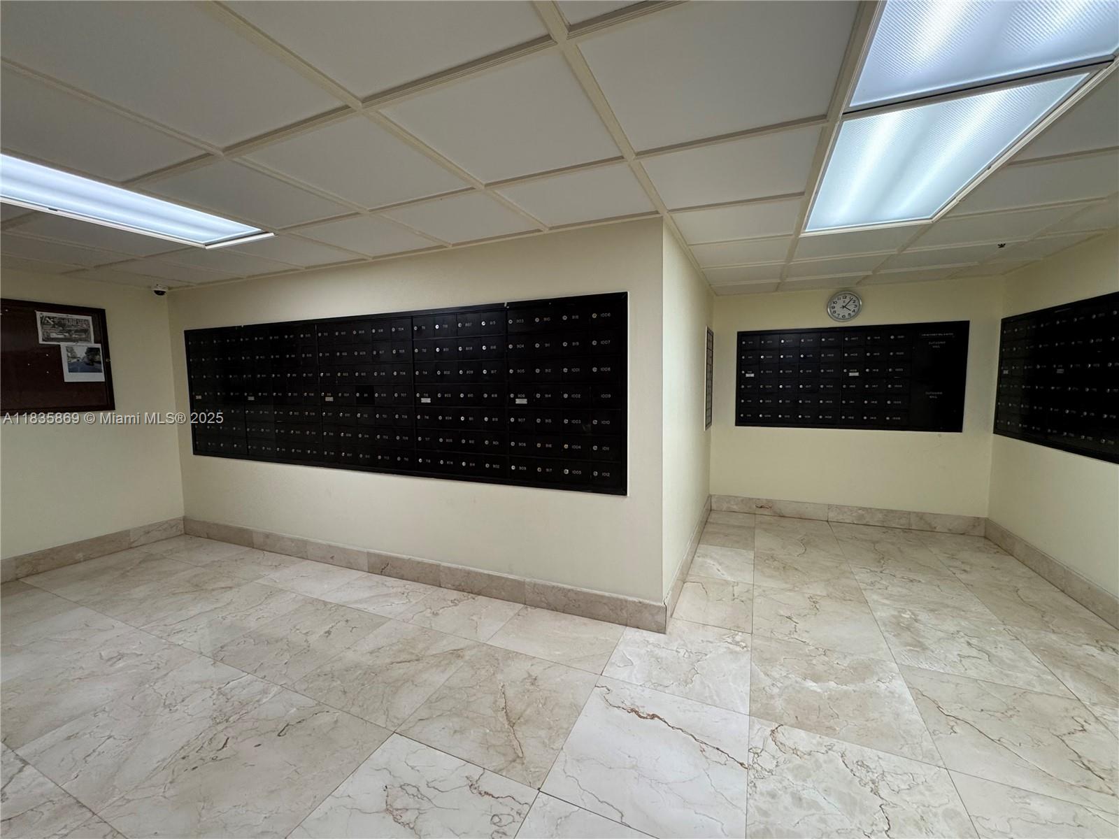 See details 1215 0 / 1 762 sq. ft. $ 2025-07-07 0 Photo