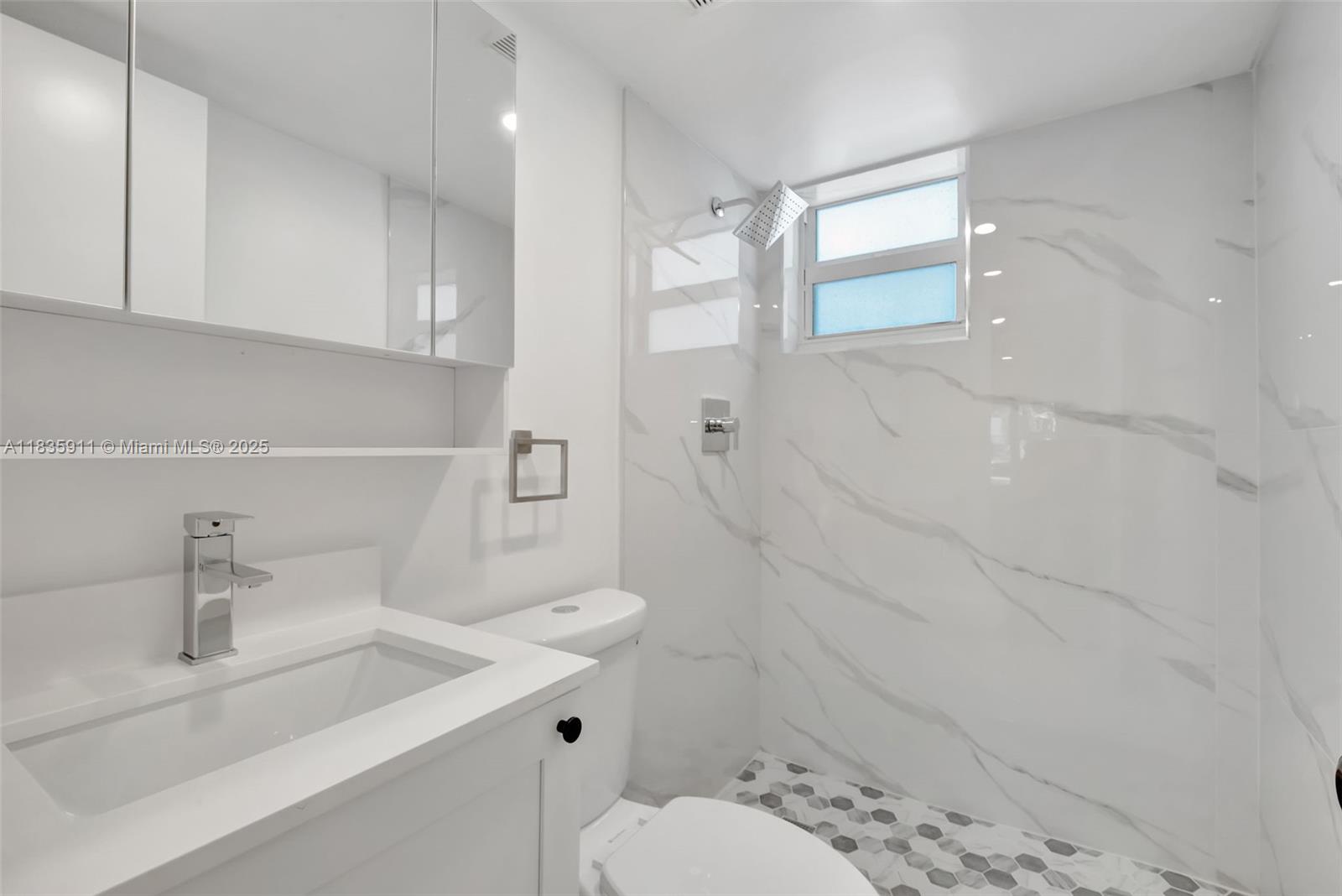 Ver detalles / 2948 sq. ft. $ 2025-07-08 0 foto