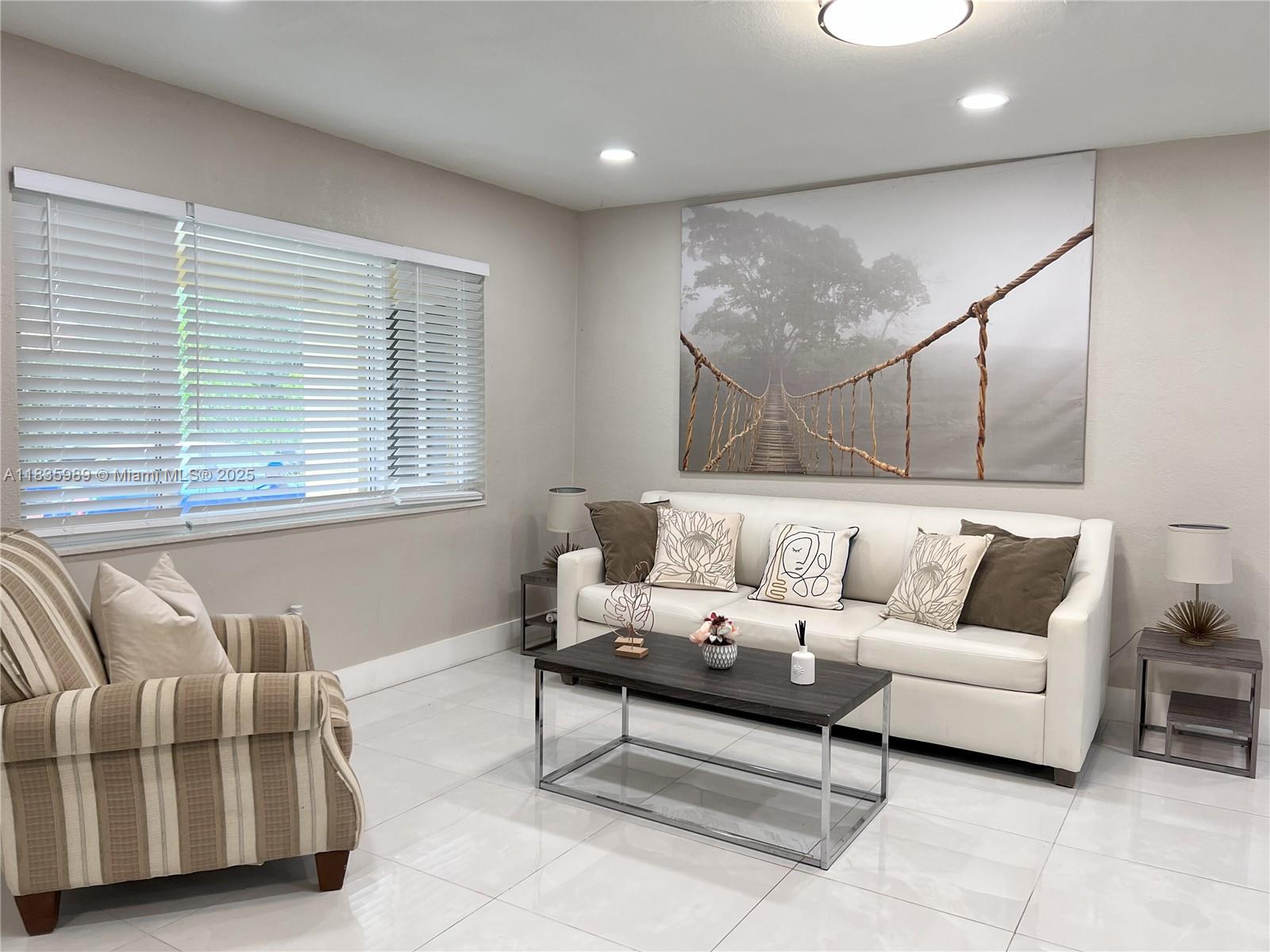 See details / 3807 sq. ft. $ 2025-07-08 0 Photo