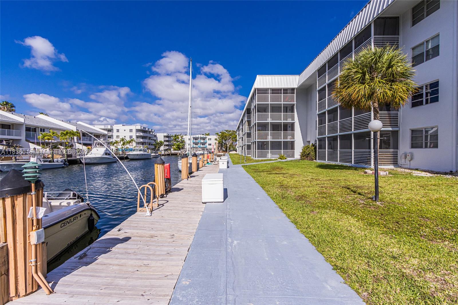 See details / sq. ft. $ 2025-07-08 0 Photo