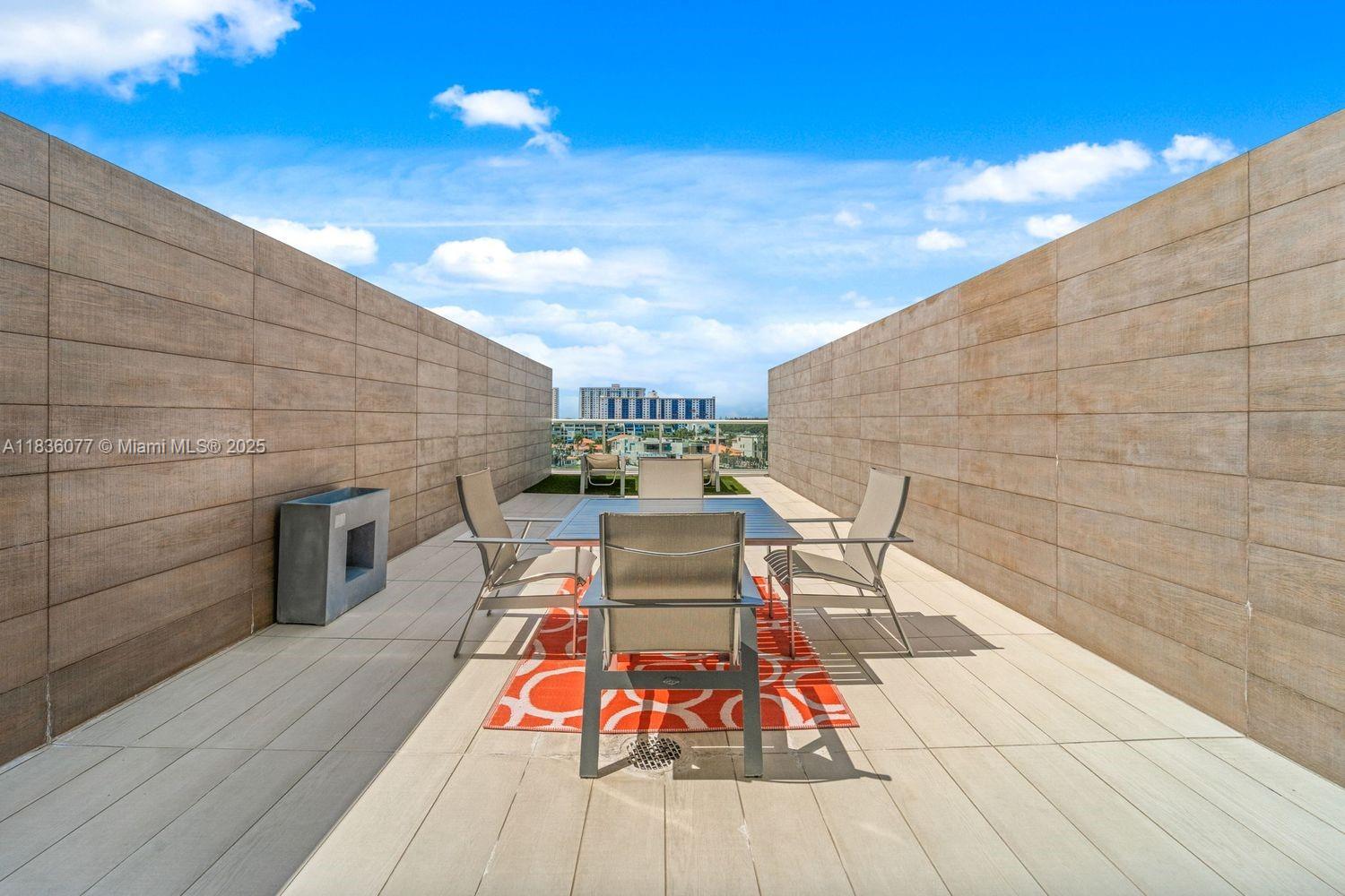 Photo of 400 Sunny Isles Blvd  #616, Sunny Isles Beach, Florida, 33160 - 