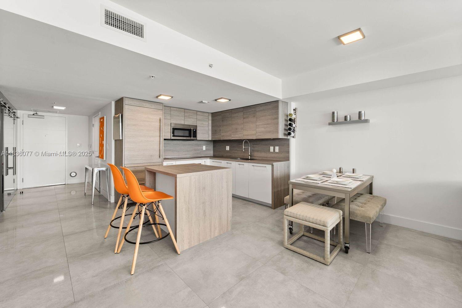 Photo of 400 Sunny Isles Blvd  #616, Sunny Isles Beach, Florida, 33160 - 