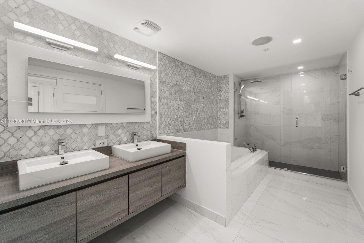 Photo of 400 Sunny Isles Blvd  #2008, Sunny Isles Beach, Florida, 33160 - 