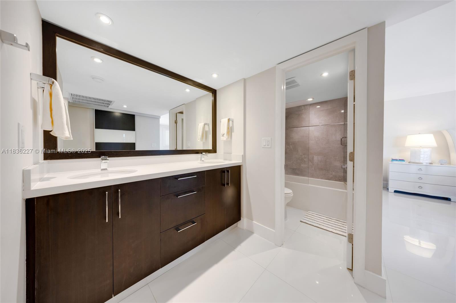 See details 1905 2 / 2 1603 sq. ft. $ 2025-07-08 0 Photo