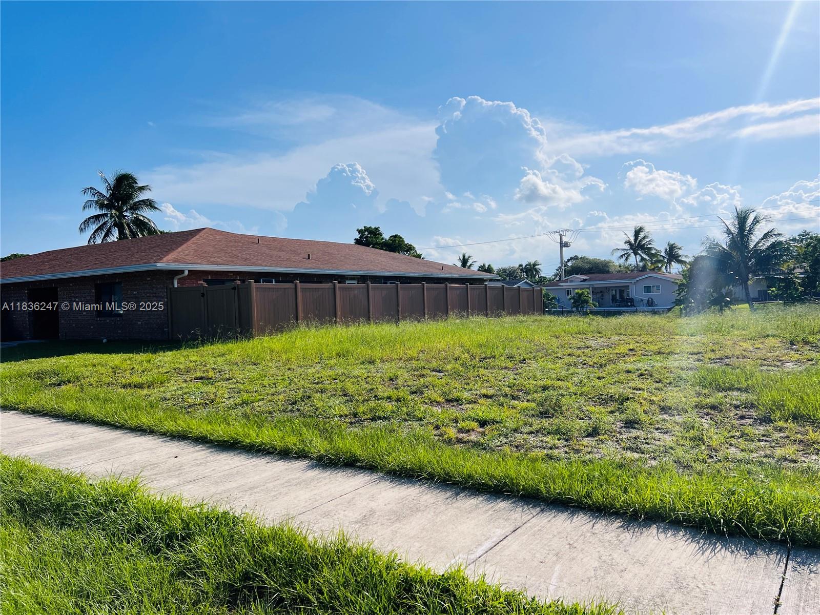 See details / sq. ft. $ 2025-07-08 0 Photo