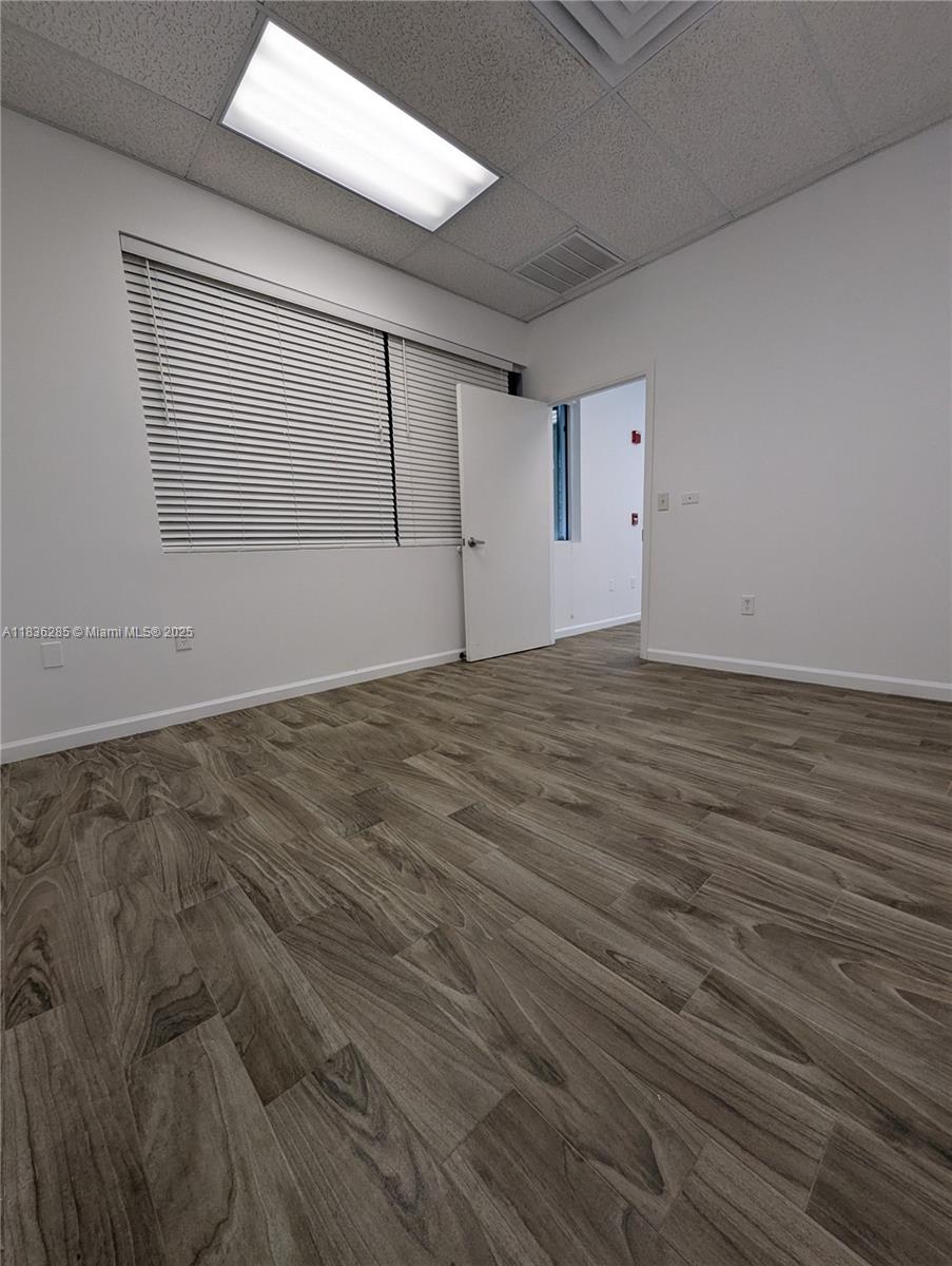 Подробнее Unit C-8 / кв.футов $ 2025-07-08 0 Фото